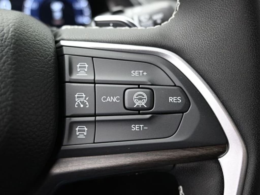 New 2026 Jeep Grand Cherokee Limited Sport Utility
