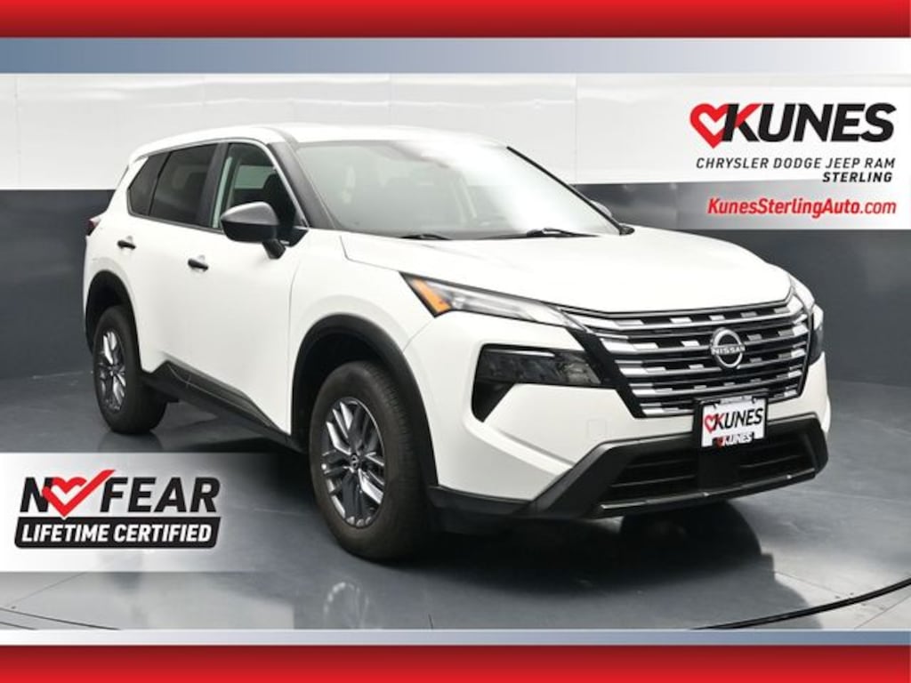 Used 2024 Nissan Rogue S SUV