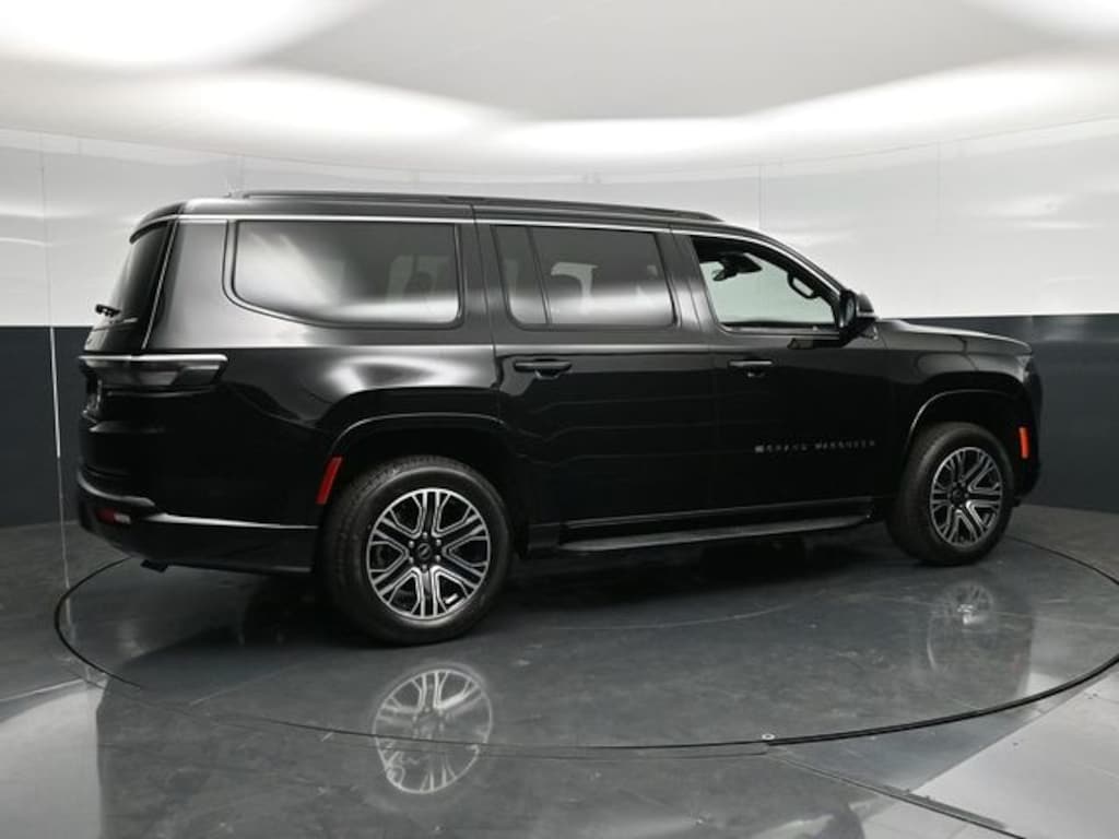 New 2026 Jeep Grand Wagoneer 4X4 Sport Utility
