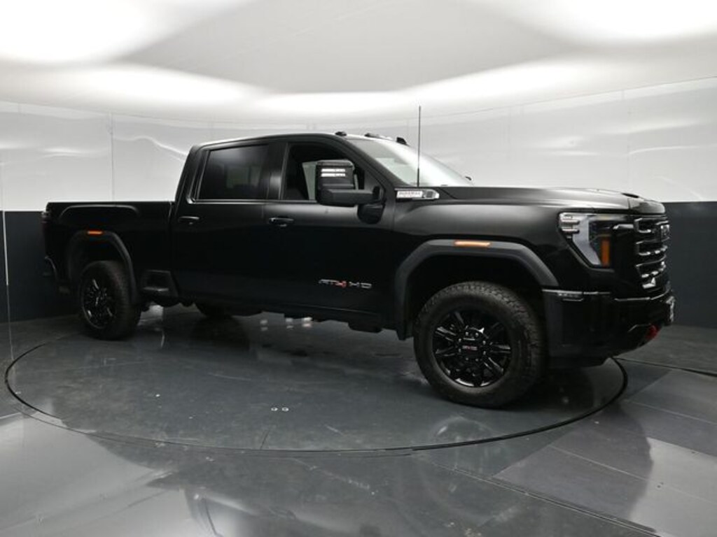 Used 2025 GMC Sierra 2500HD AT4 Truck