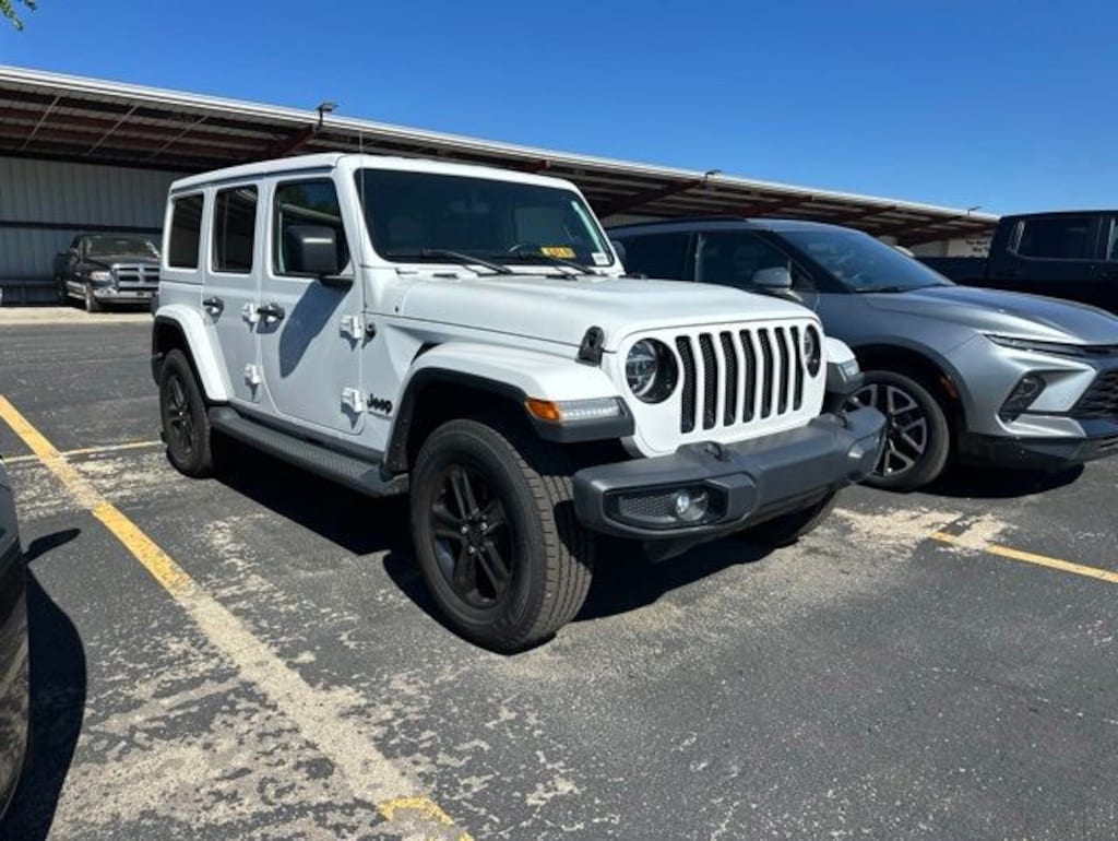 Used 2020 Jeep Wrangler Unlimited Sahara SUV