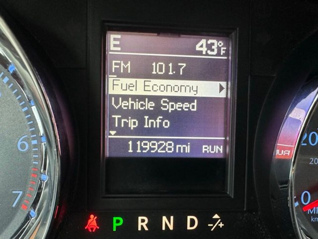 Used 2016 Chrysler Town & Country Touring Minivan/Van