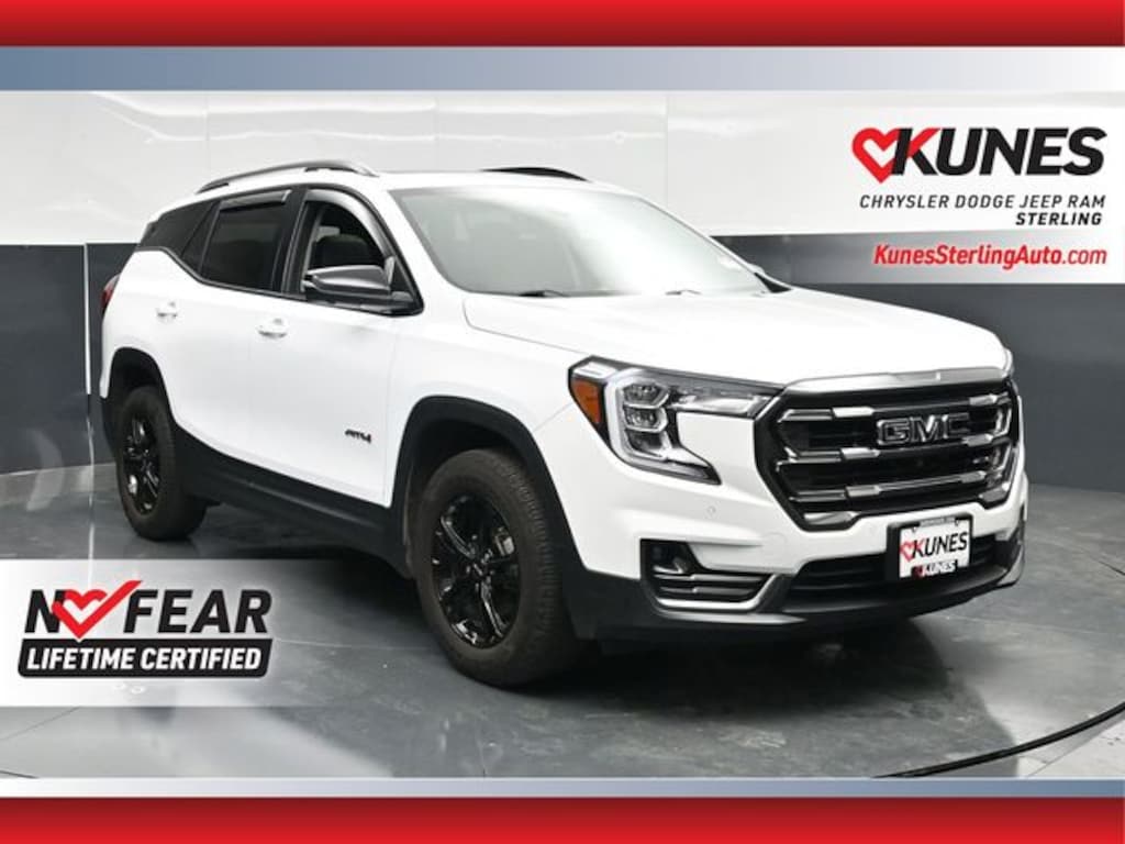 Used 2023 GMC Terrain AT4 SUV