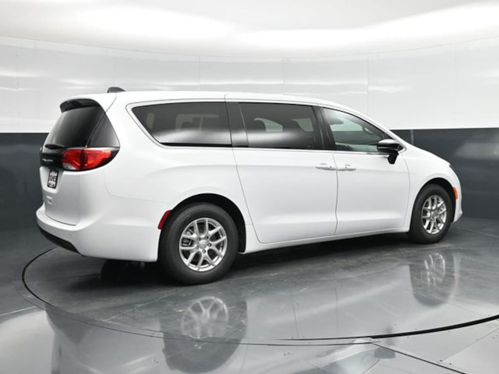 New 2026 Chrysler Voyager LX Cargo Van