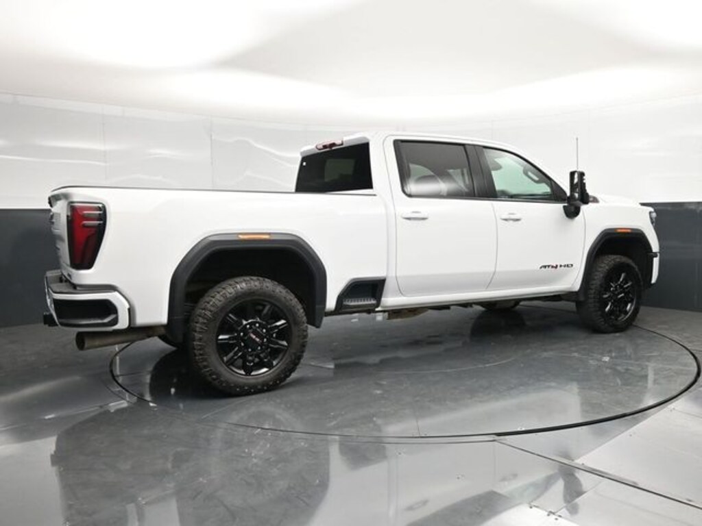 Used 2025 GMC Sierra 2500HD AT4 Truck