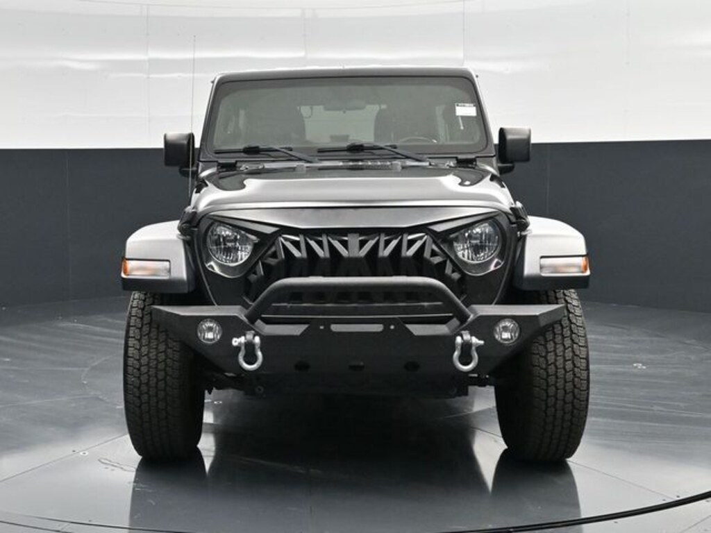 Used 2020 Jeep Wrangler Unlimited Sport Altitude SUV