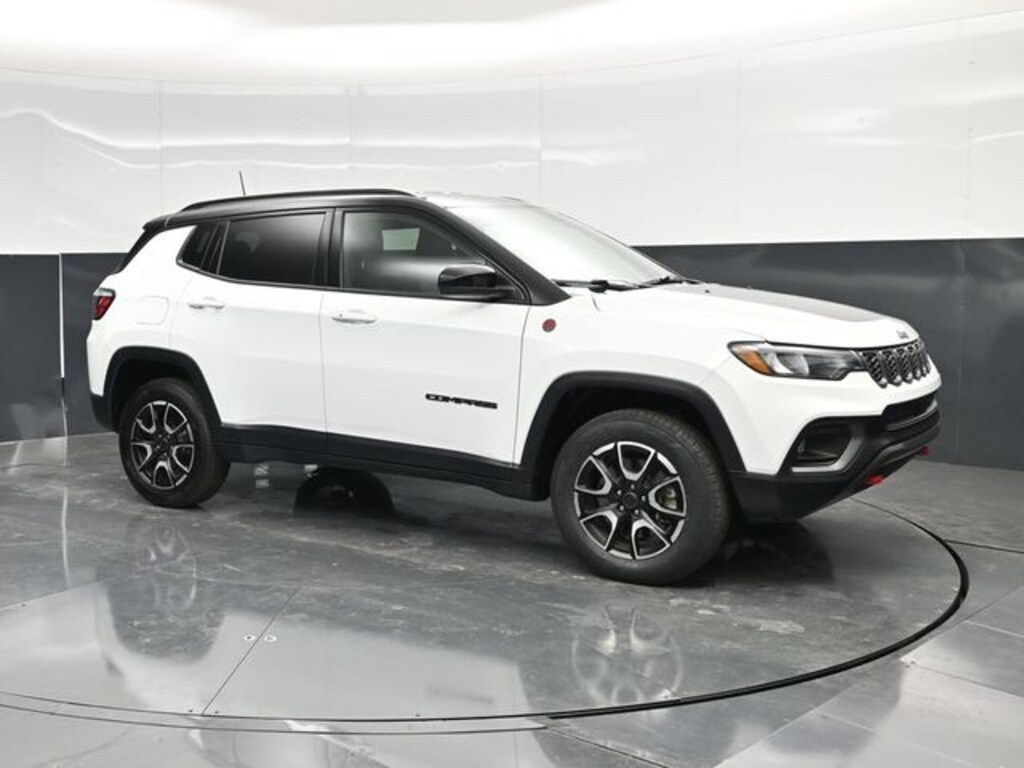 Certified 2025 Jeep Compass Trailhawk SUV
