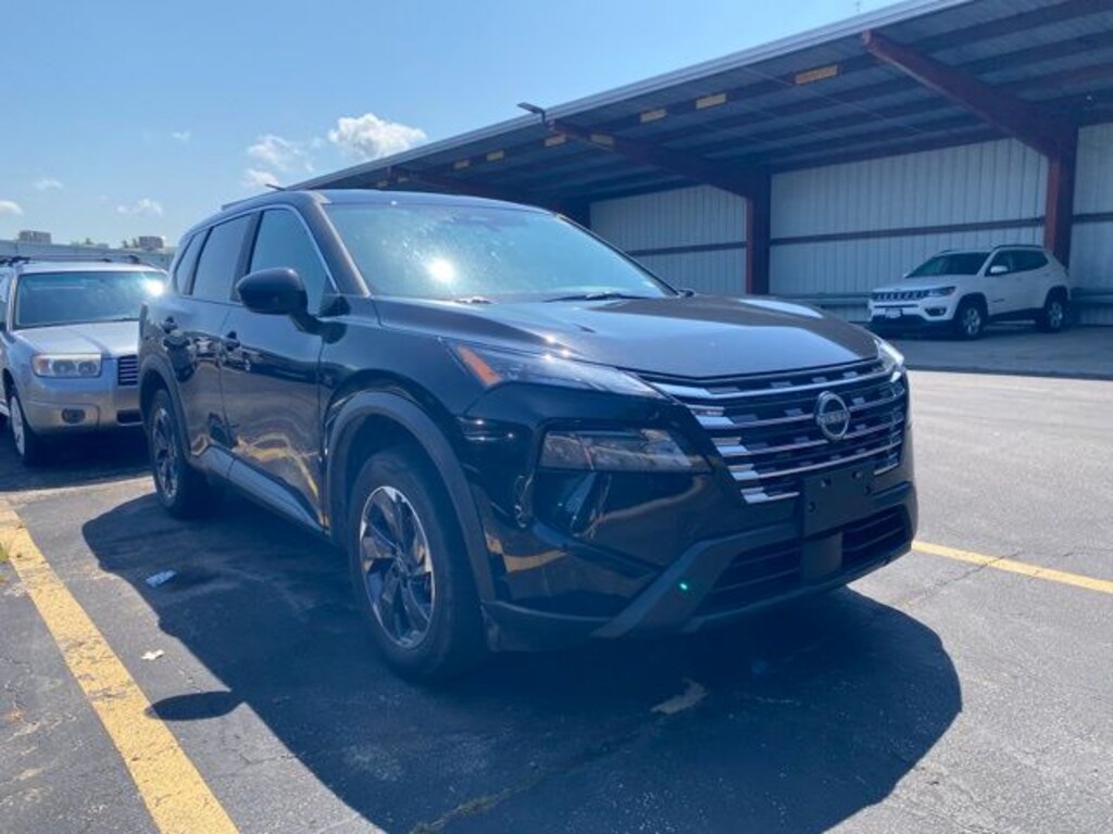 Used 2026 Nissan Rogue SV SUV