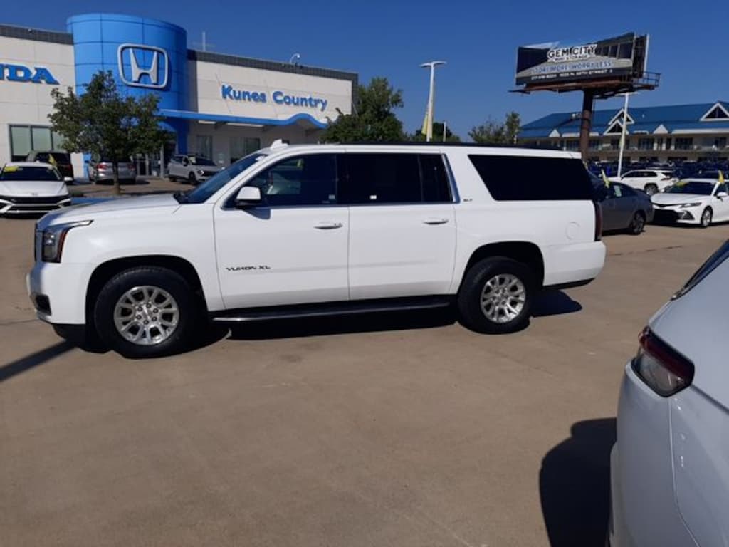 Used 2019 GMC Yukon XL SLT SUV
