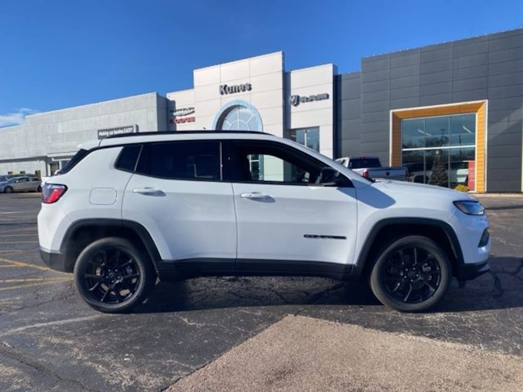 New 2026 Jeep Compass Latitude Sport Utility