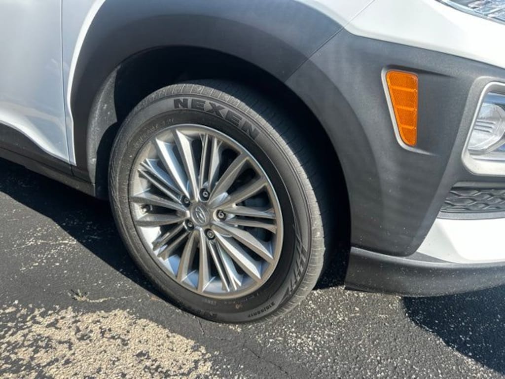 Used 2021 Hyundai Kona SEL SUV