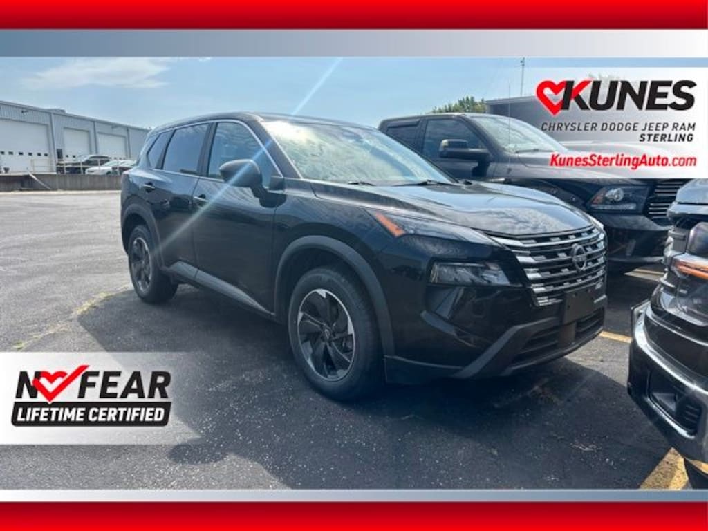 Used 2025 Nissan Rogue SV SUV