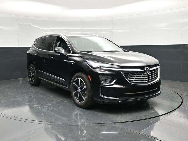 2023 Buick Enclave Essence's photo