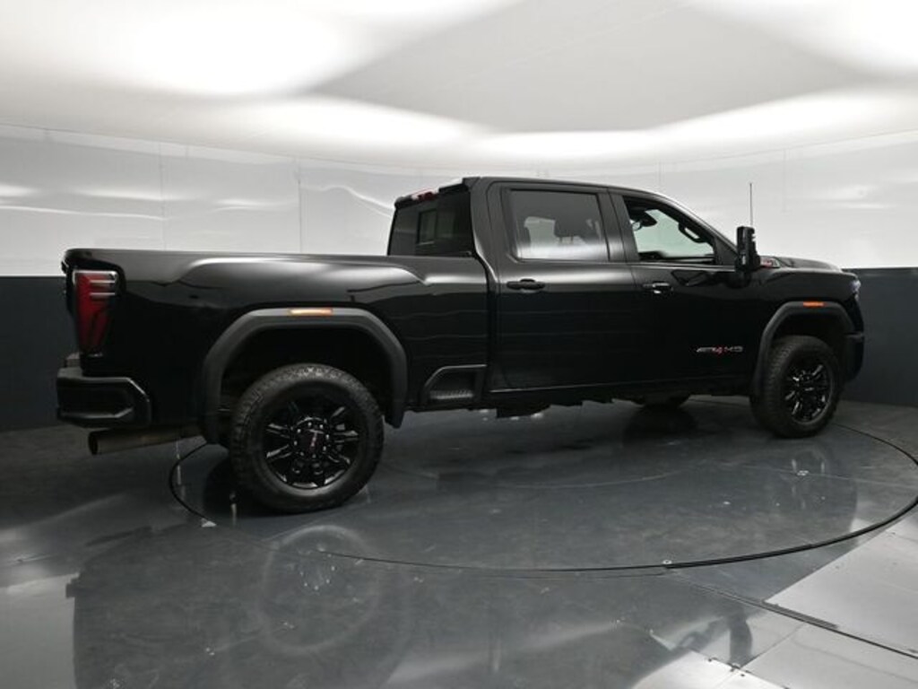 Used 2025 GMC Sierra 2500HD AT4 Truck
