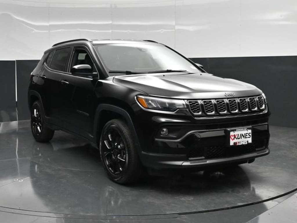 New 2026 Jeep Compass Latitude Sport Utility
