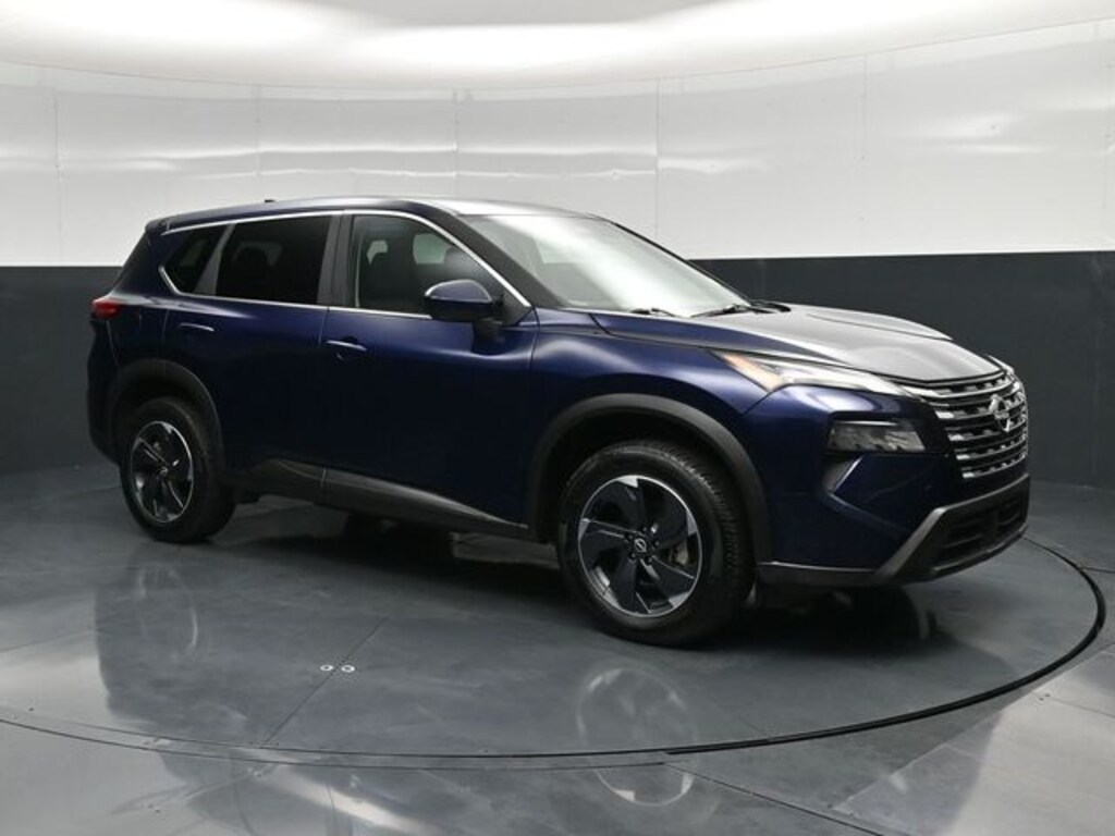 Used 2025 Nissan Rogue SV SUV