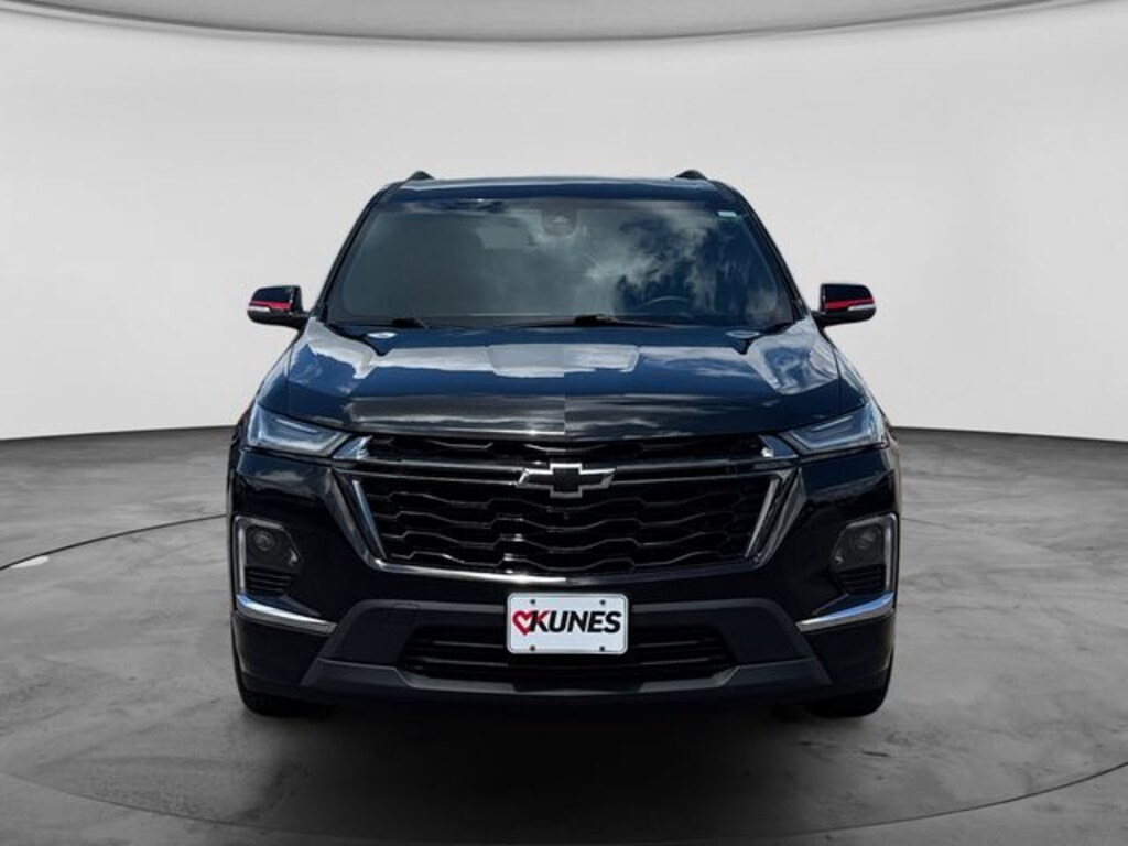 Used 2023 Chevrolet Traverse Premier SUV