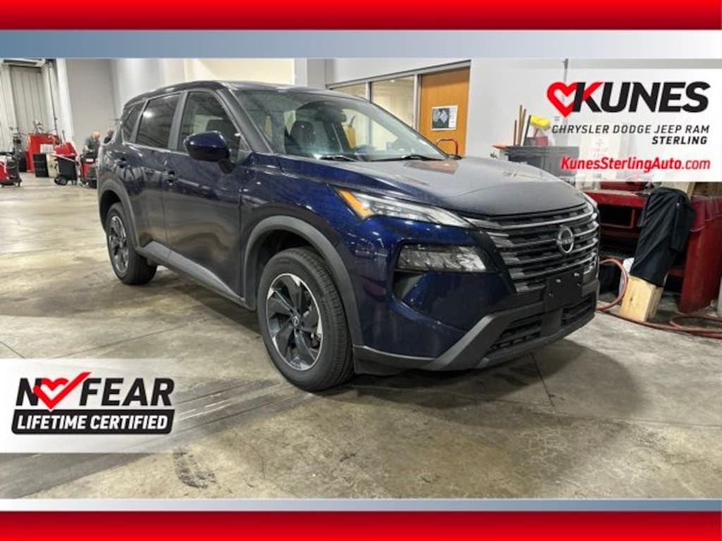 Used 2024 Nissan Rogue SV SUV
