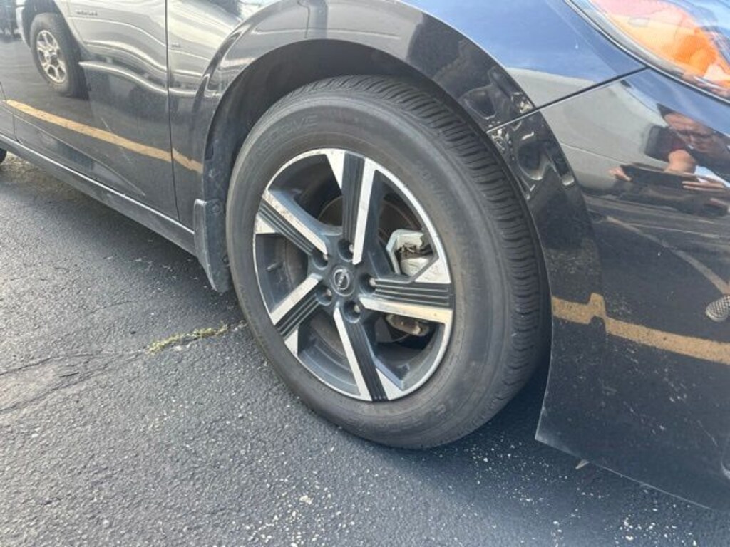 Used 2024 Nissan Sentra SV Sedan