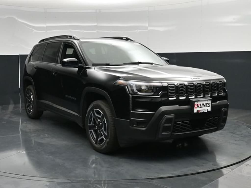 New 2026 Jeep Cherokee Laredo Sport Utility