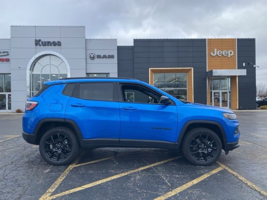 New 2026 Jeep Compass Latitude Sport Utility