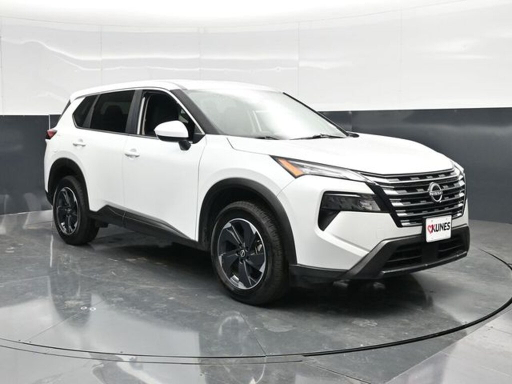 Used 2025 Nissan Rogue SV SUV