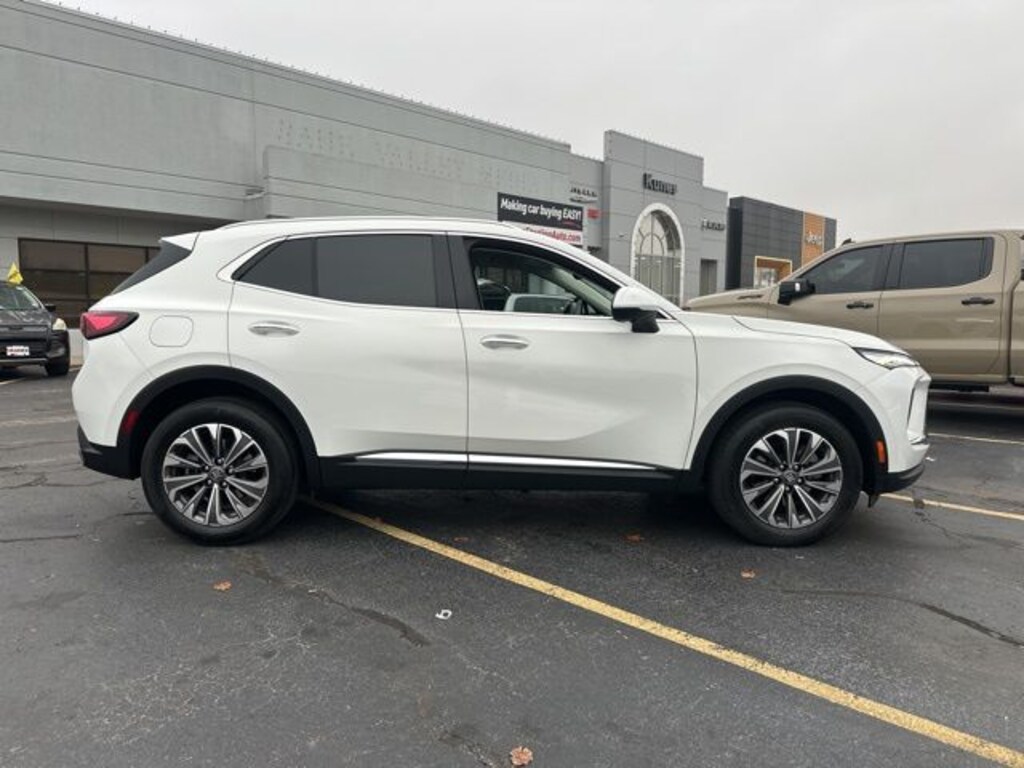Used 2024 Buick Envision Preferred SUV