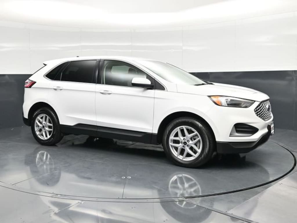 Used 2024 Ford Edge SEL SUV