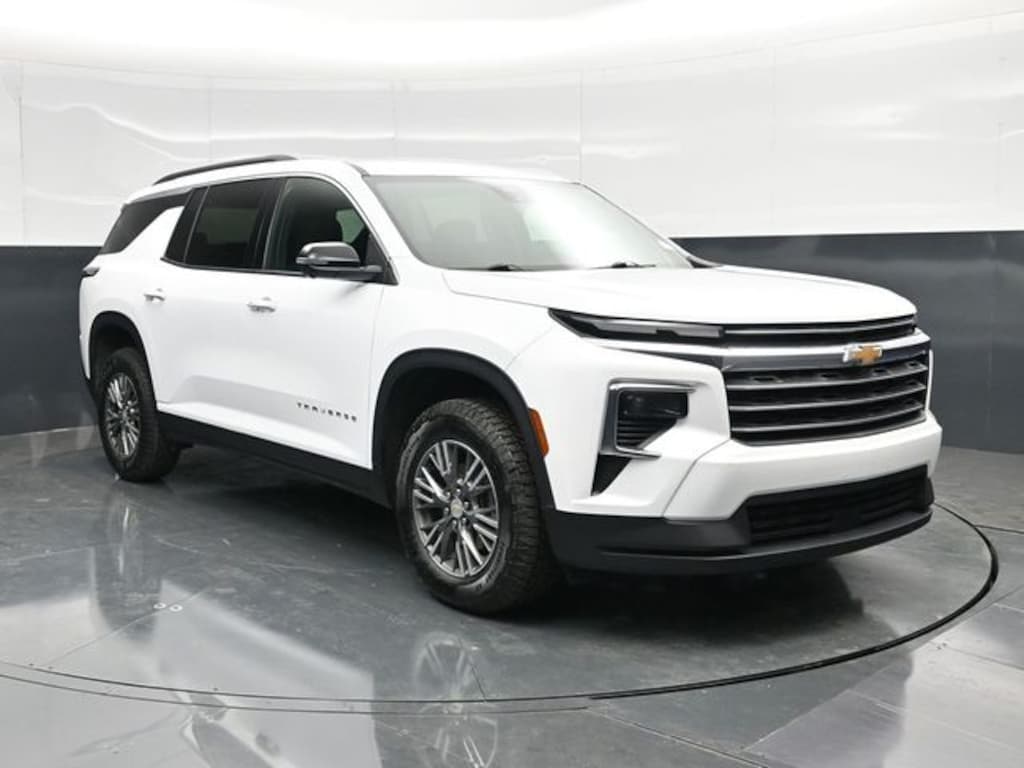 Used 2024 Chevrolet Traverse LT 2LT SUV