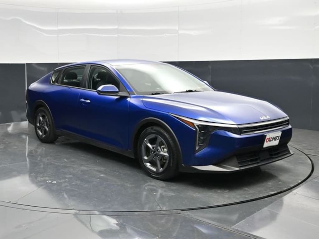 Used 2025 Kia K4 LXS Sedan