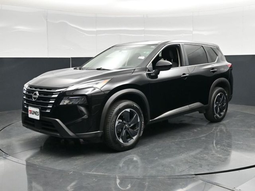 Used 2025 Nissan Rogue SV SUV