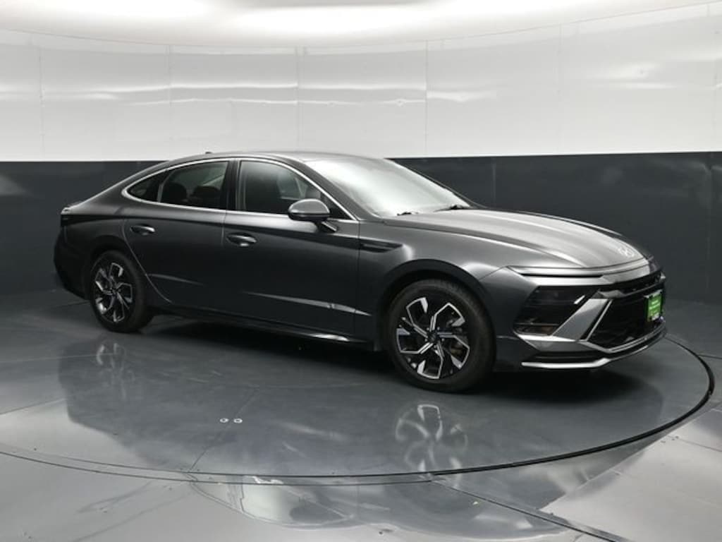 Certified 2025 Hyundai Sonata SEL Sedan