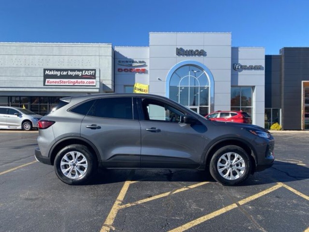 Used 2025 Ford Escape Active SUV