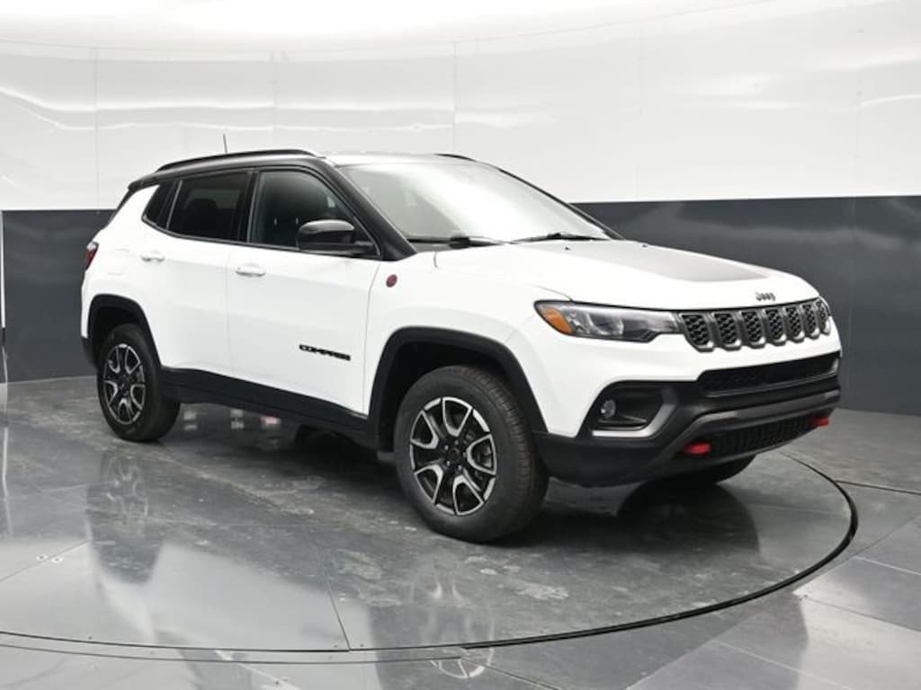 Certified 2025 Jeep Compass Trailhawk SUV