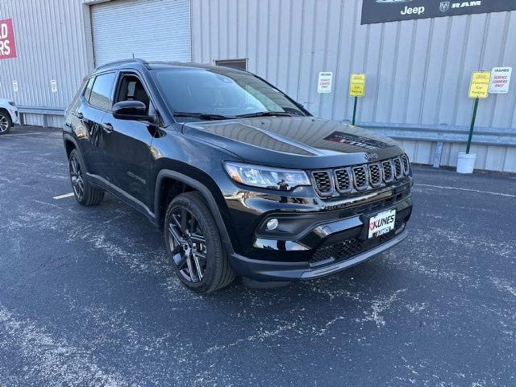New 2026 Jeep Compass Latitude Sport Utility