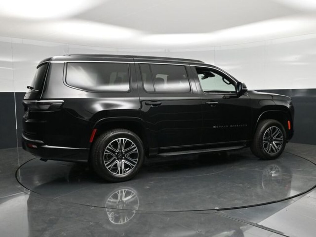 New 2026 Jeep Grand Wagoneer 4X4 Sport Utility