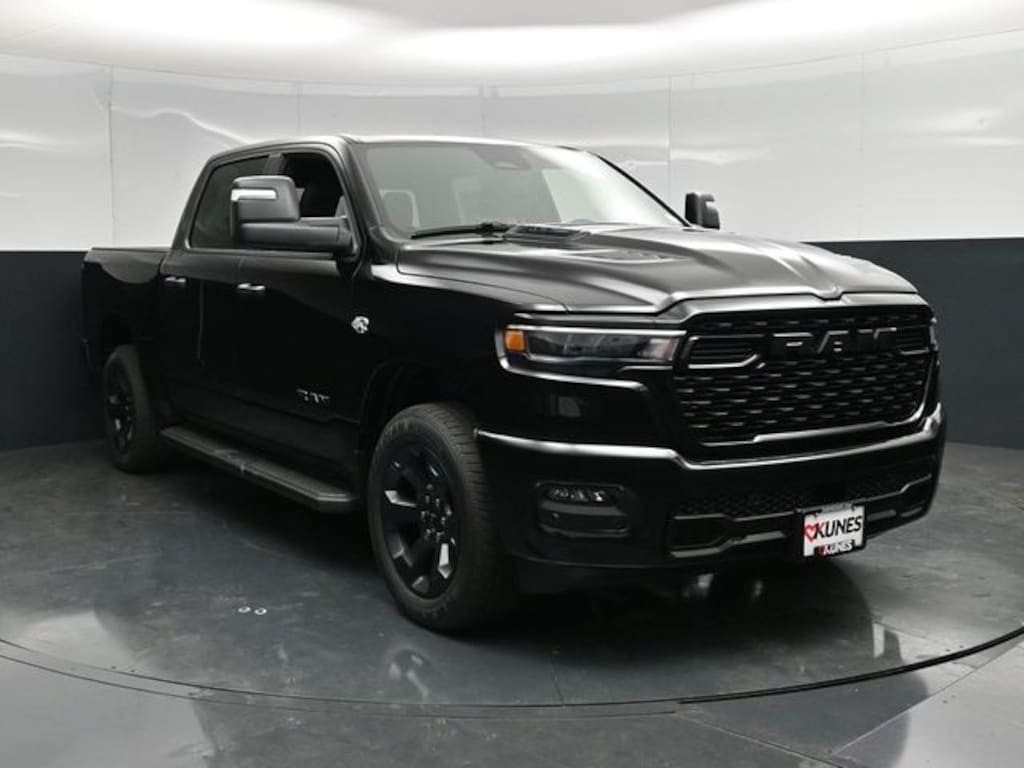 New 2026 Ram 1500 Express Pickup