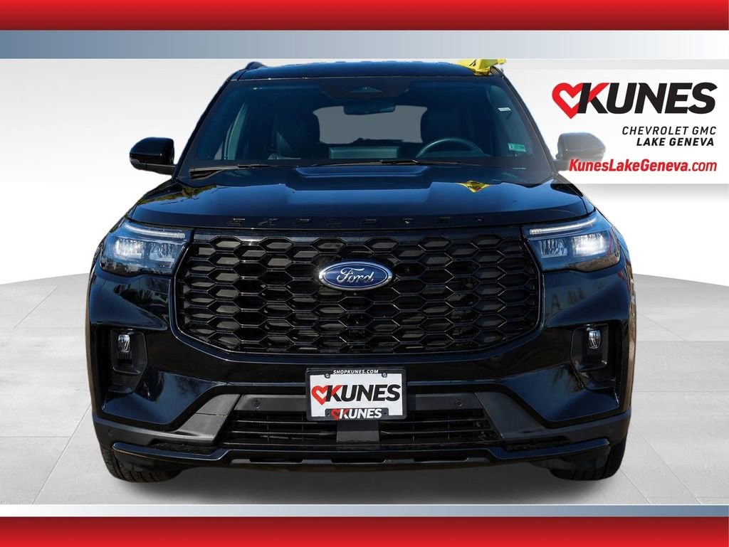 Used 2025 Ford Explorer ST-Line