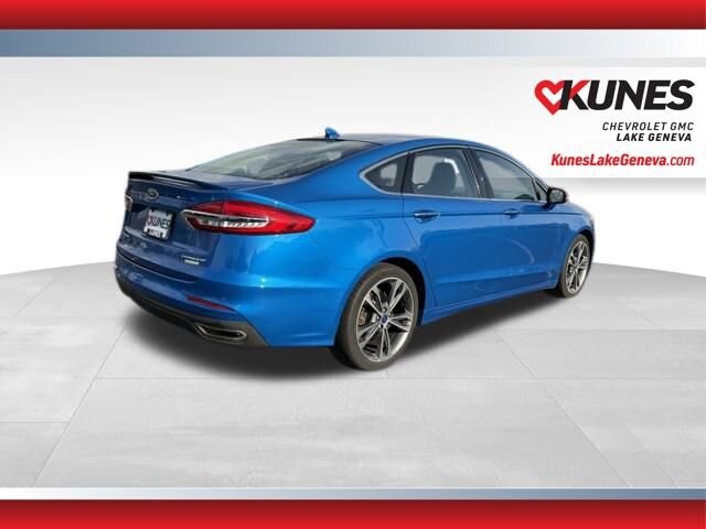 2019 Ford Fusion Titanium photo 3