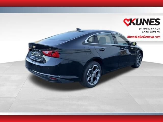 2024 Chevrolet Malibu 1LT photo 2