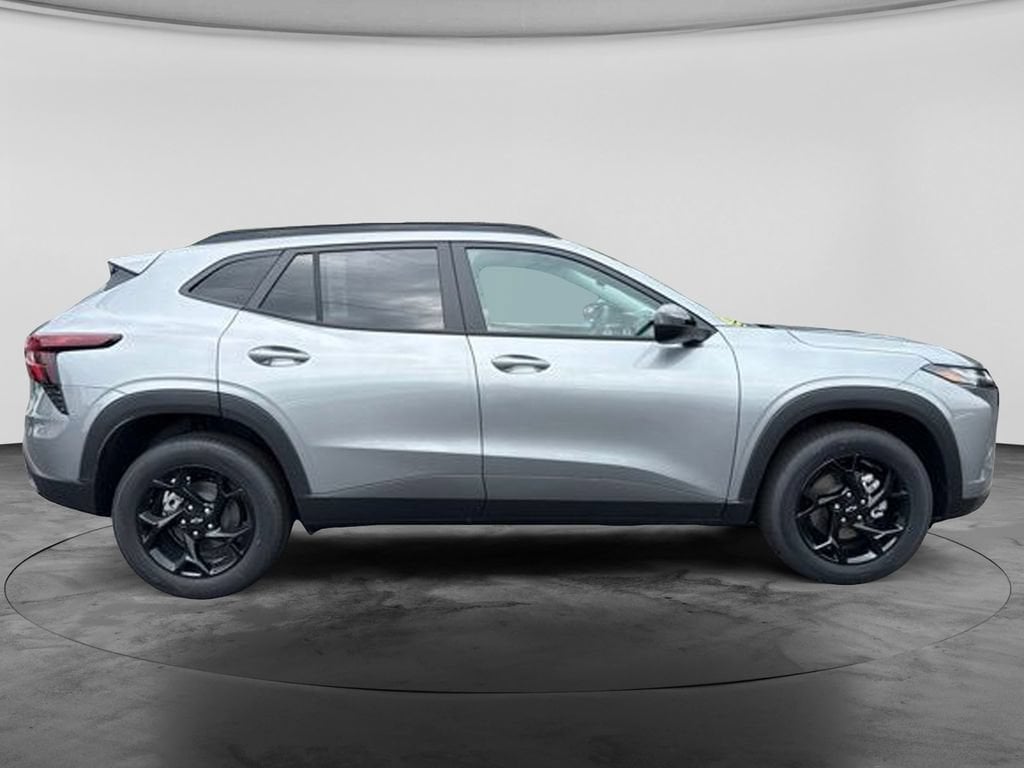 New 2026 Chevrolet Trax LT SUV