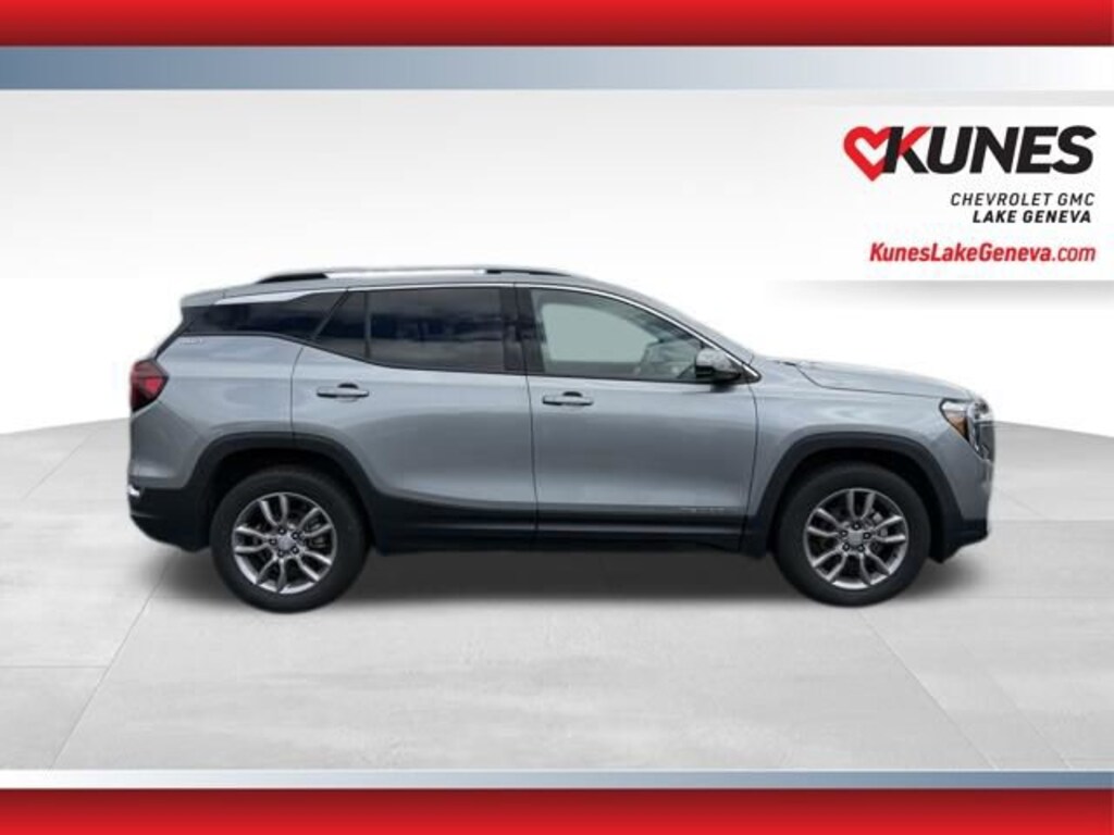 Used 2024 GMC Terrain SLT SUV