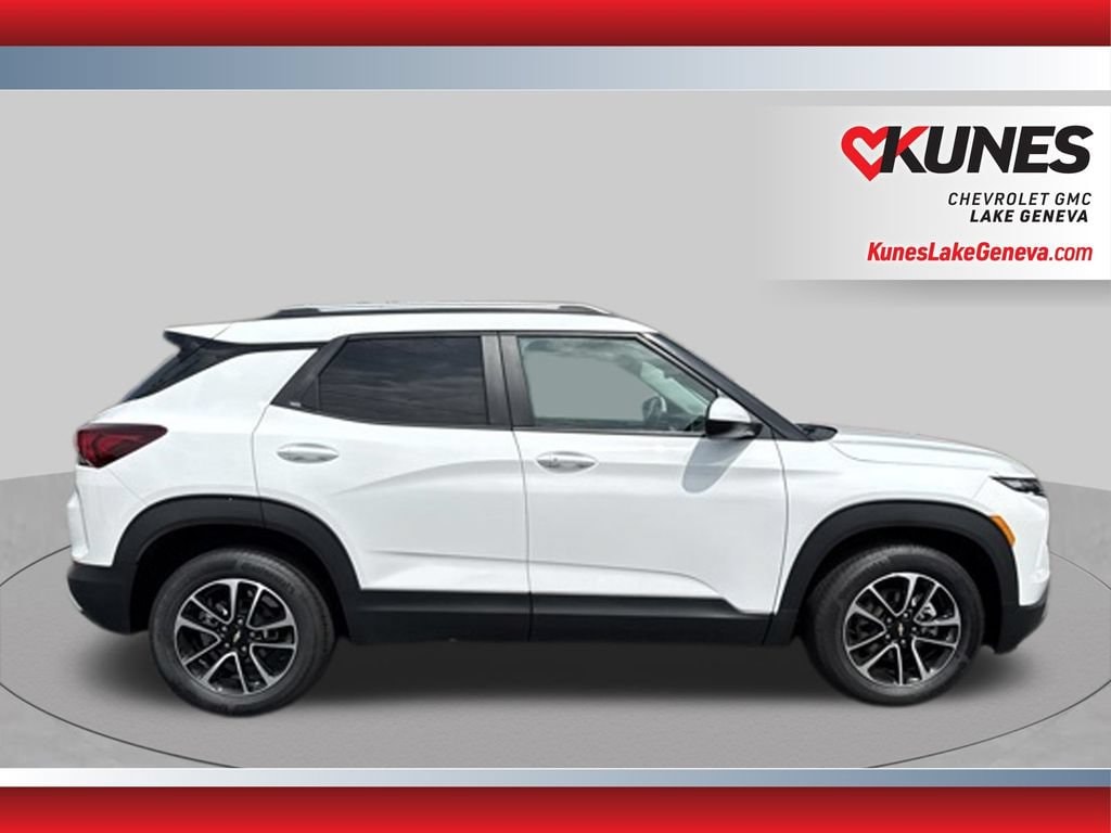 Used 2025 Chevrolet Trailblazer LT SUV