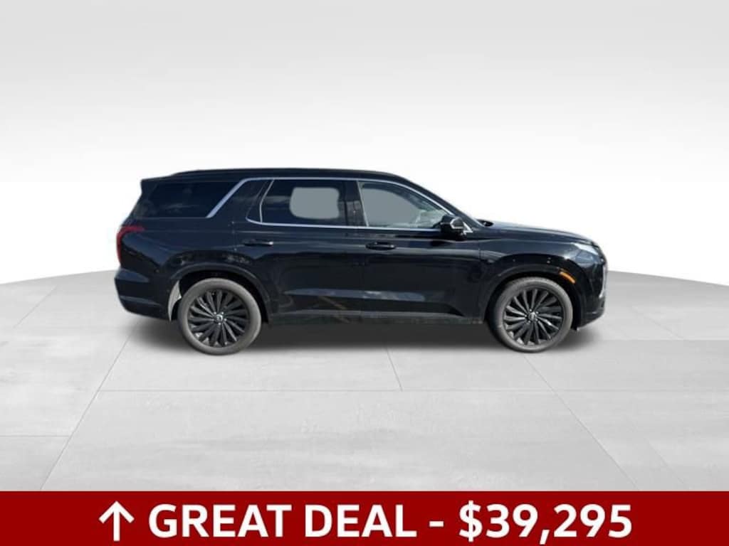 Used 2024 Hyundai Palisade Calligraphy Night Edition
