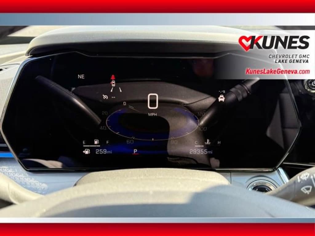 Used 2025 Chevrolet Trax LT SUV