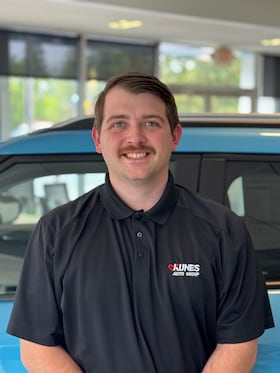 Staff member Jacob Vinczen from 7ed3179c7472