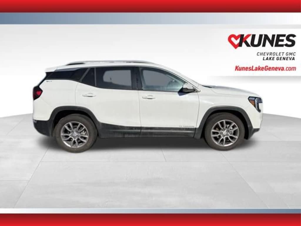 Used 2024 GMC Terrain SLT SUV