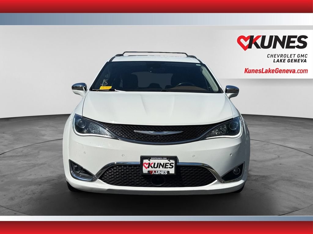 Used 2018 Chrysler Pacifica Limited
