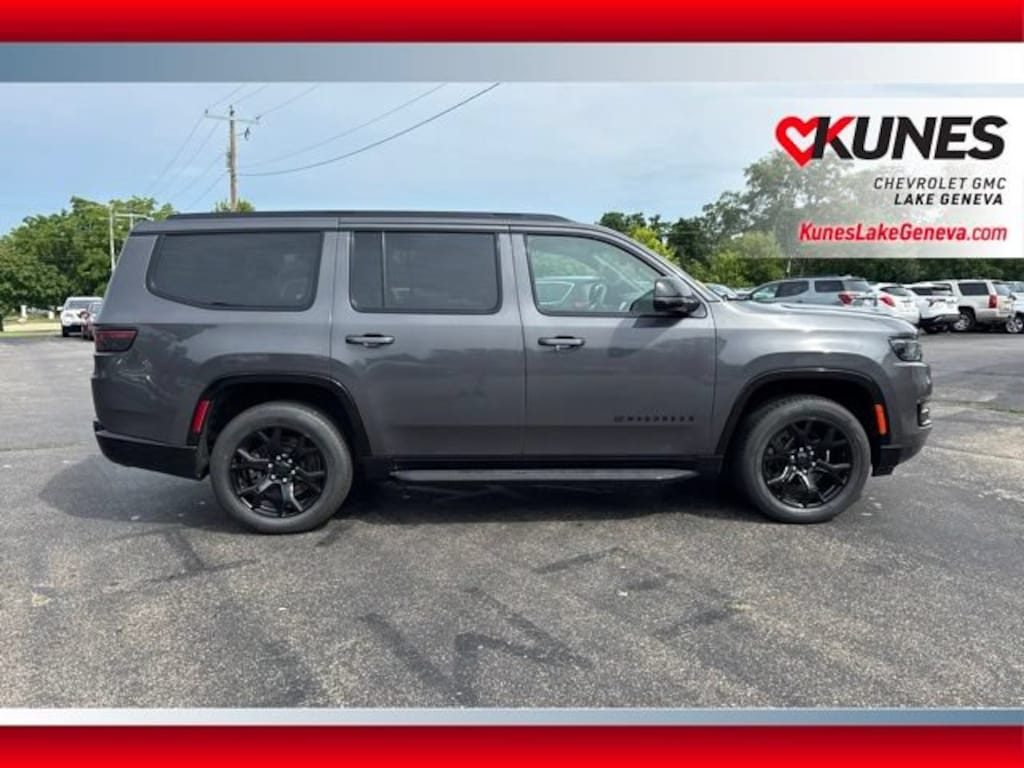 Used 2024 Jeep Wagoneer Series II