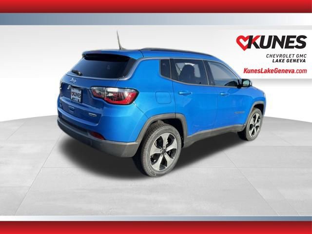 2020 Jeep Compass Latitude photo 3